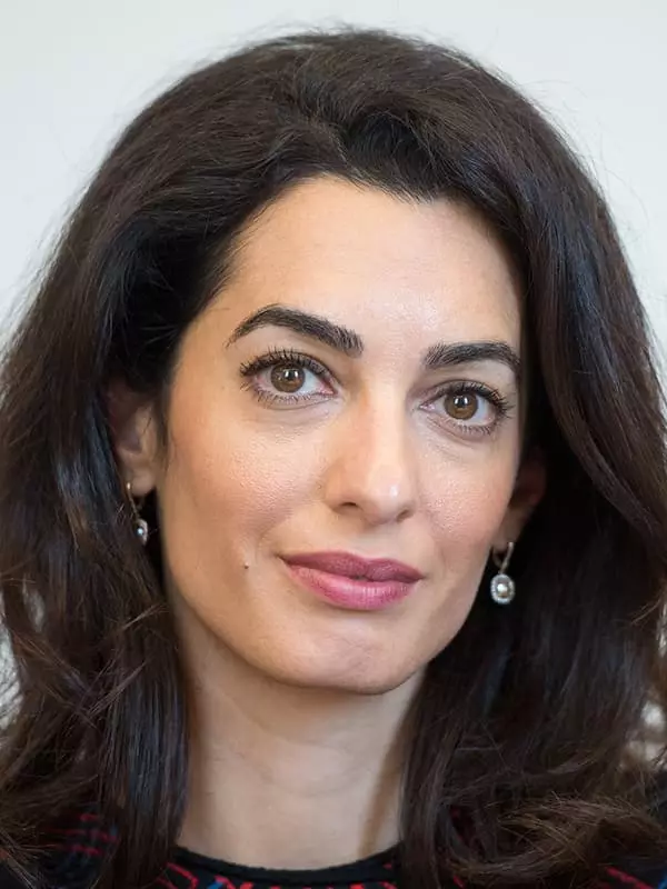 Amal Clooney - Biografía, Foto, Vida persoal, Novas 2021