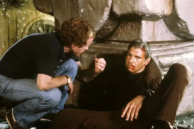 Ridley Scott và Harrison Ford trong việc quay phim của bộ phim