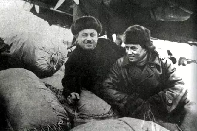Ivan Papanin dan Matvey Kozlov