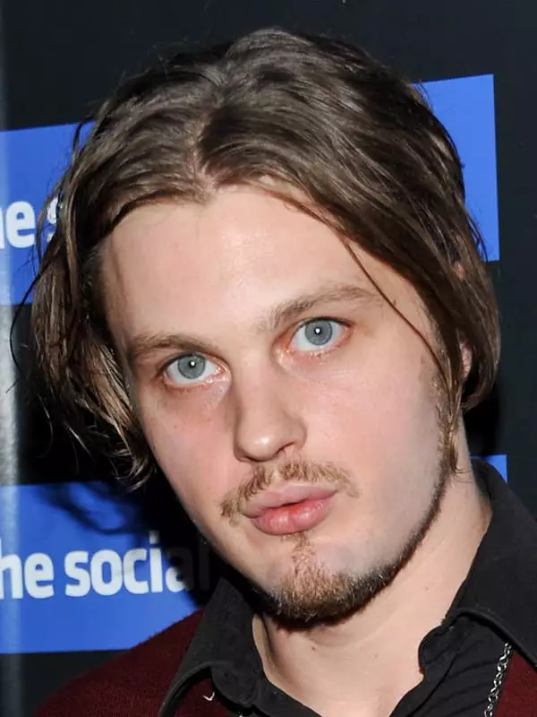 Michael Pitt - Biografio, Foto, Persona Vivo, Novaĵoj, Filmografio 2021