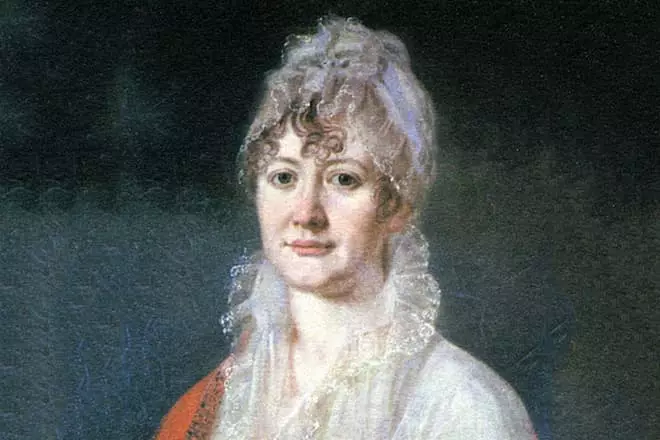 Elizabeth Arsenwiewa, Babcia Mikhail Lermontov