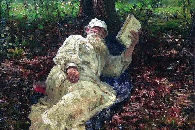 Lion Tolstoy чете книгата