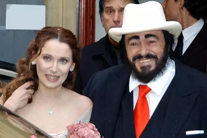 Luciano Pavarotti en Nicoletta Montovani