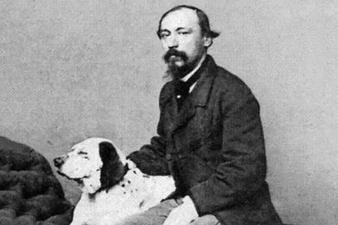 Nikolai Nekrasov med sin elskede hund