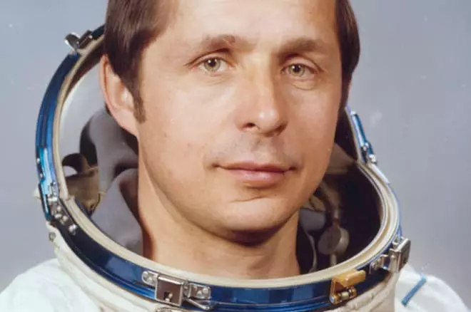 Cosmonaut Victor Savina
