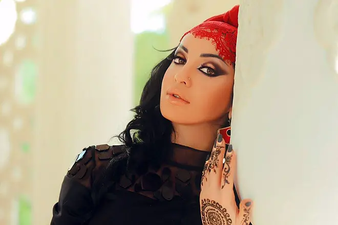 Singer Shabne Suha