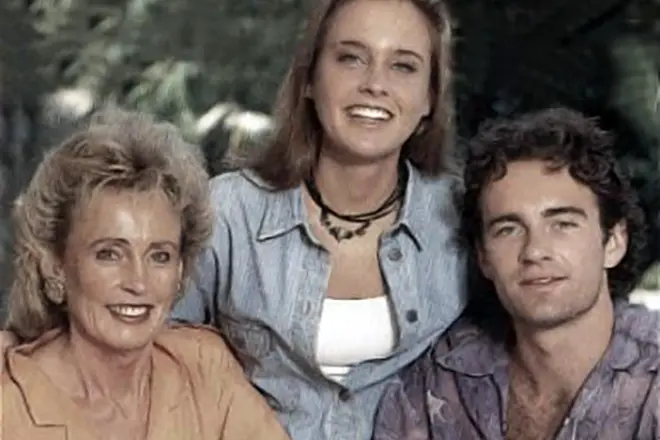 Julian McMahon con mamma e sorella