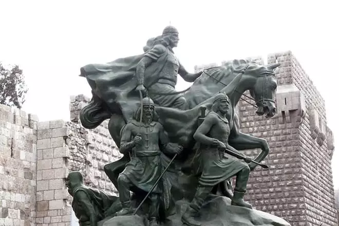 Spomenik Saladina v Damasku