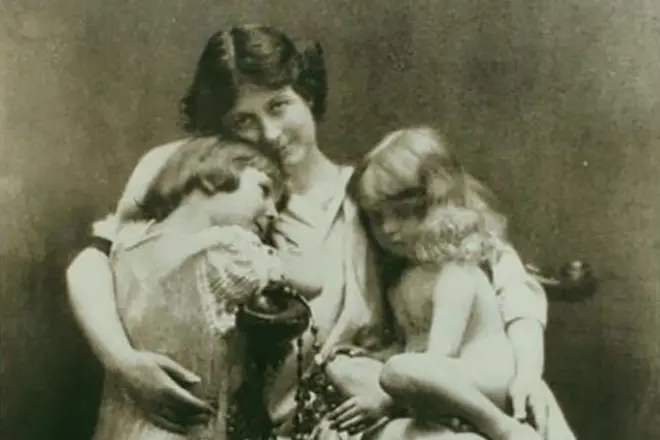 Isadora Duncan s dětmi