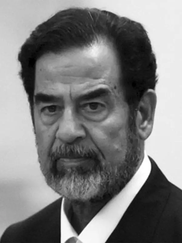 Saddam Hussein - Biografi, bilder, personlig liv, henrettelse, politikk