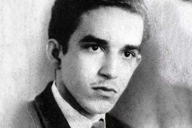 Gabriel Garcia Marquez in youth