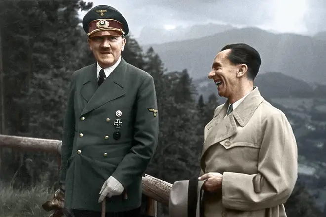 Joseph Goebbels i Adolf Hitler