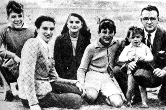 Che Guevara mit der Familie