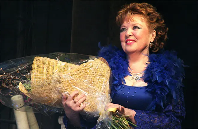 Svetlana Karpinskaya teatrda