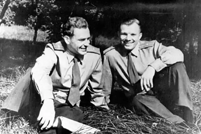 Herman Titov en Yuri Gagarin