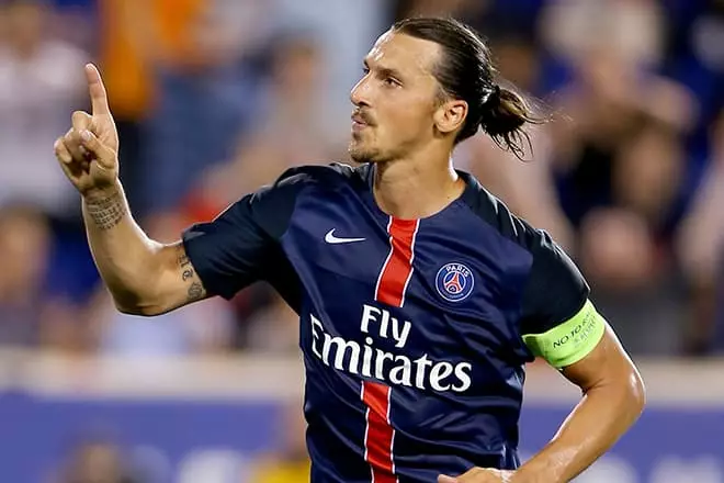 Zlatan Ibrahimovich ខ។