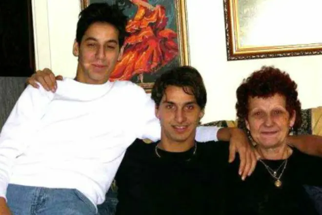 Zlatan Ibrahimovich s mámou a bratrem