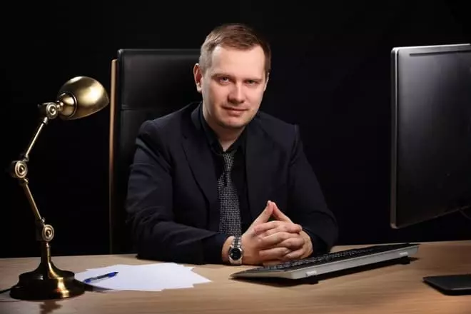 Директор Илья Куликов