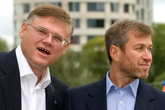 Alexander Abramov dan Roman Abramovich