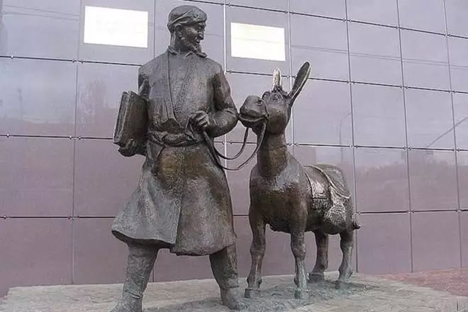Monumento per ospitare Nasreddina a Mosca