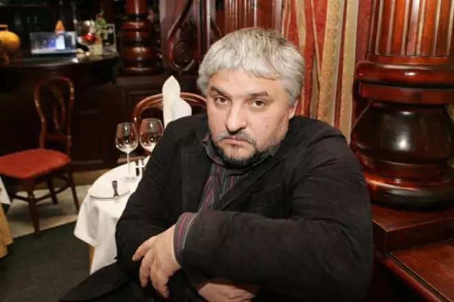 Restoran sing sukses Igor Bukharov