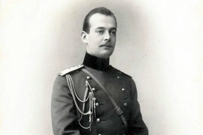 Great Prince Andrei Vladimirovich gjorde militær karriere
