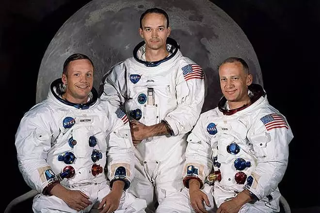 Neil Armstrong - biografi, poto, kahirupan pribadi, ngalayang ka bulan sareng anu ngabalukarkeun maot 17870_4