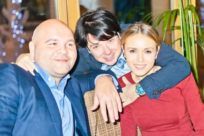 Sergey Beyadin, Valentin Yudashkin og Ksenia Sukhinova