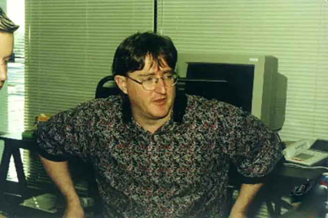 Gabe Newell i ungdomar