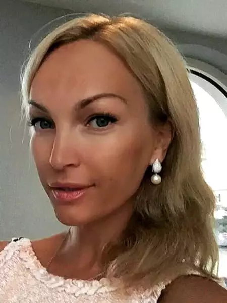 Oksana Olesko - Biografi, Foto, Personligt liv, Nyheter, Sånger 2021