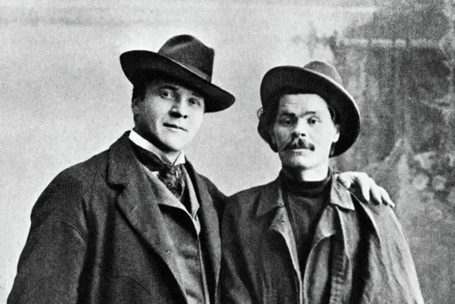 Fyodor Shalyapin và Maxim Gorky