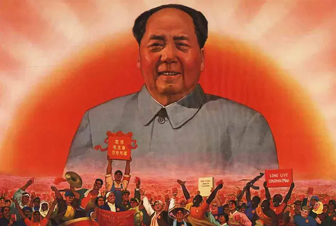 Kultus kepribadian Mao Zedong mengingatkan kultus Stalin