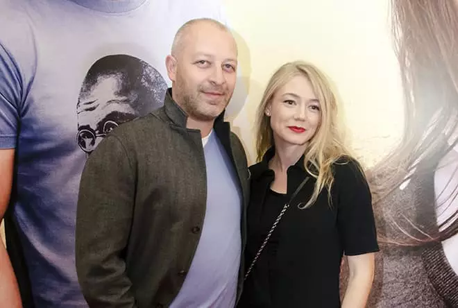 Archil Gelovani cu soția sa