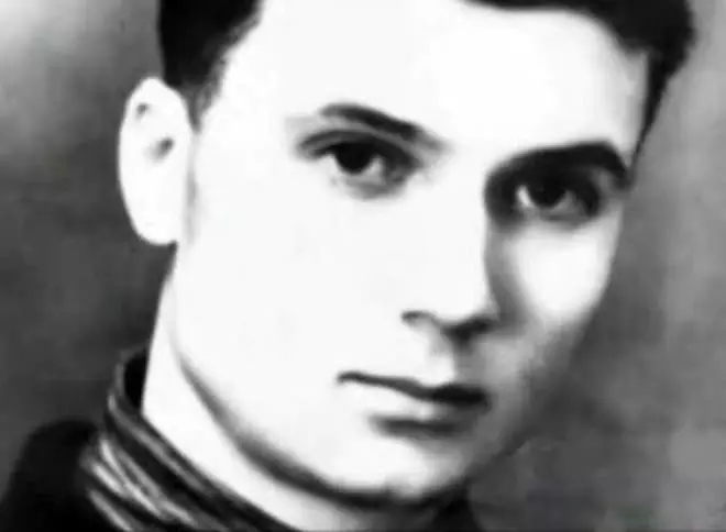 Andrei Chikatilo ở tuổi trẻ