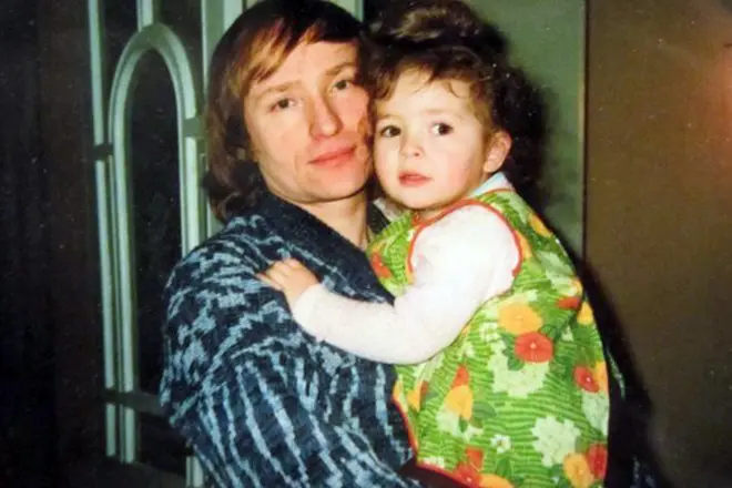 Vladimir Miguju cu fiica sa
