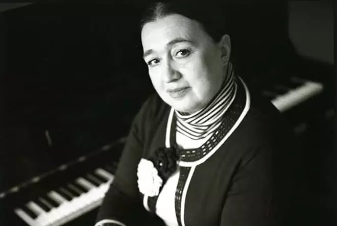 Pianist rus Victoria Postnikov