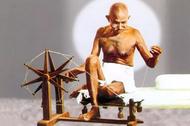 Mahatma Gandhi v práci
