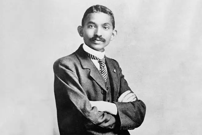 Mahatma Gandhi bei der Jugend