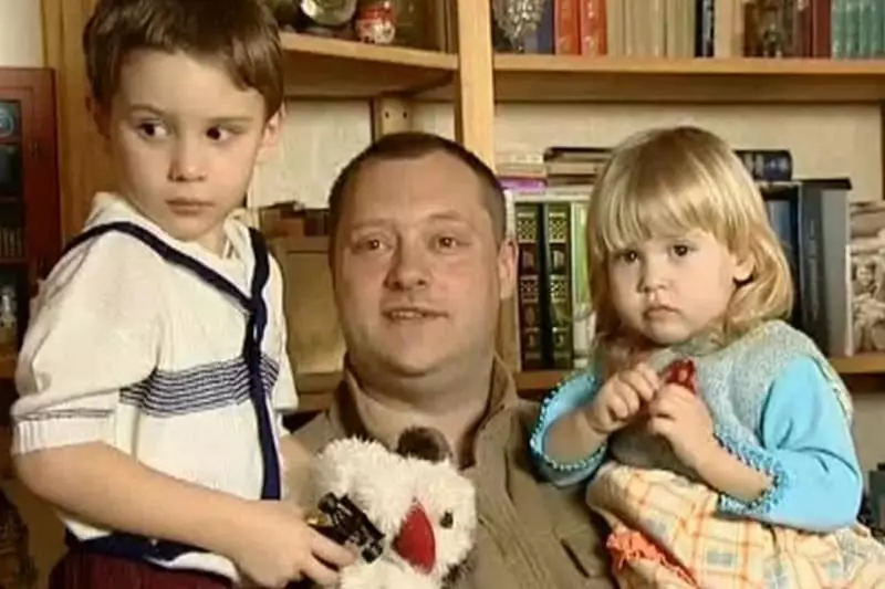 أركادي Vysotsky مع الأطفال
