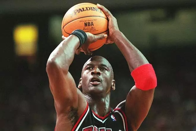 Krepšinio žaidėjas Michael Jordanija