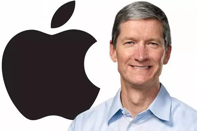 Tim Cook tog platsen för Steve Jobs