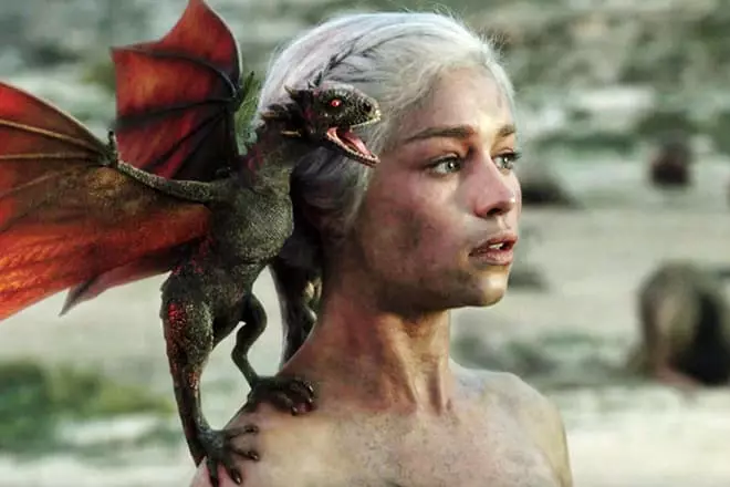 Deeeneris Targaryen eo seu dragón