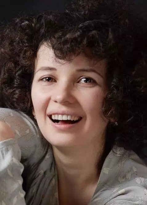 Мария Смольникова - өмірбаяны, жеке өмір, фото, жаңалықтар, актриса, «Инстаграм», фильмдер, фильмдер, негізгі рөлдер, теледидар сериясы 2021
