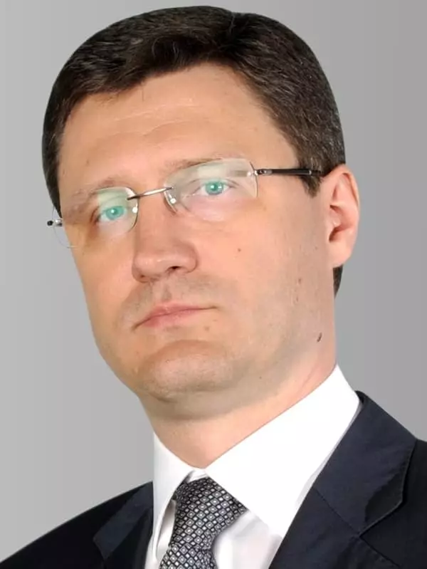 Alexander Novak - Foto, biografi, jeta personale, lajme, Ministri i Energjisë së Federatës Ruse 2021