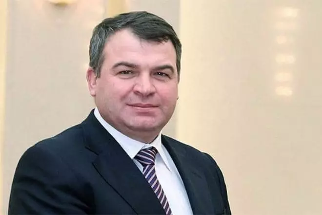 前俄罗斯国防部长Anatoly Serdyukov