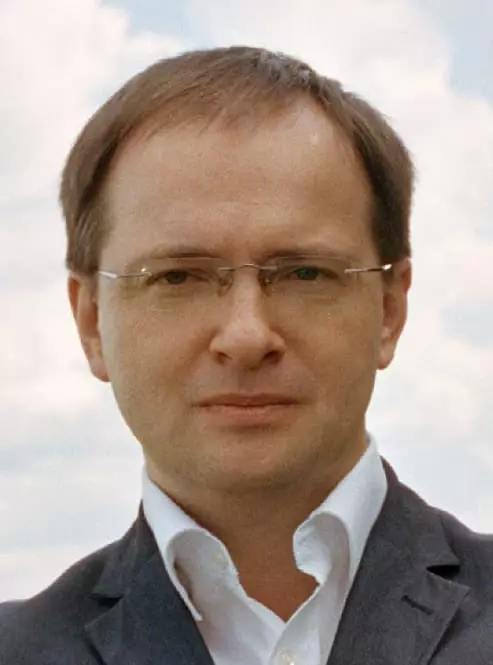 Vladimir Medinsky - foto, biografia, vida personal, notícies, ministra de Cultura de la Federació Russa 2021