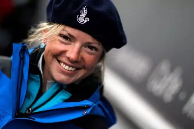 Biathlonist Marie Doren-Aber