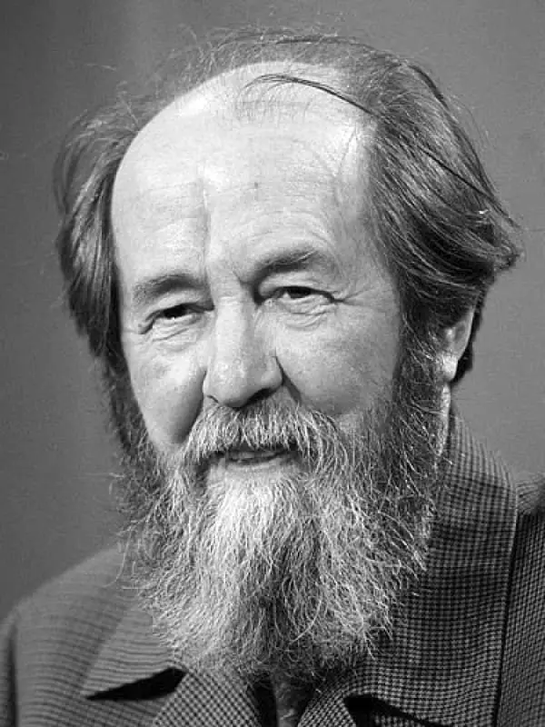 Alexander SolzhenitsSyn - Biografy, persoanlik libben, dea, boeken, foto's en lêste nijs