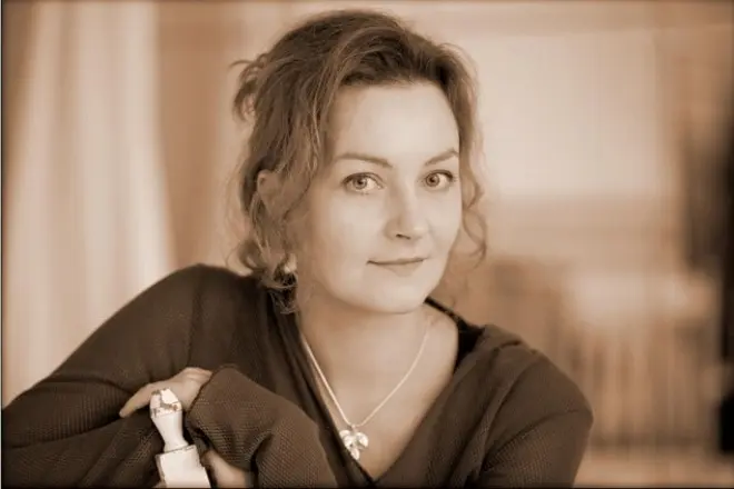 Aktris Ann dyukova