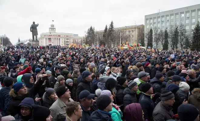 رالی در Kemerovo مارس 27